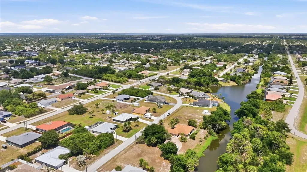 11074 Greenway Avenue Englewood FL 34224
