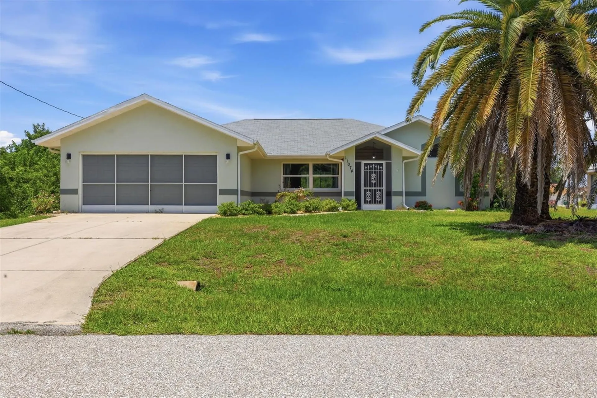 11074 Greenway Avenue Englewood FL 34224