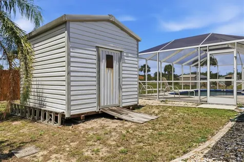 11074 Greenway Avenue Englewood FL 34224