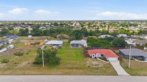 11074 Greenway Avenue Englewood FL 34224