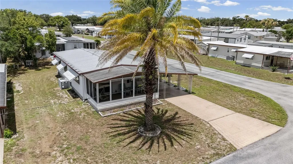 36831 Grace Avenue Zephyrhills FL 33542