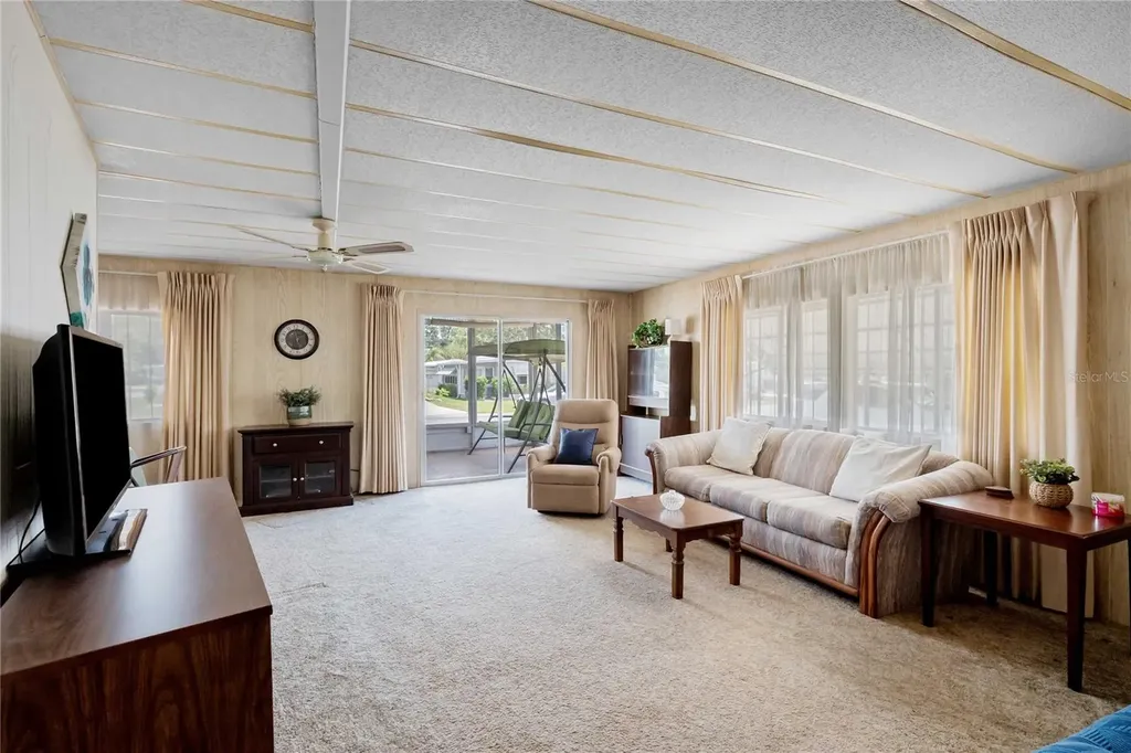 36831 Grace Avenue Zephyrhills FL 33542