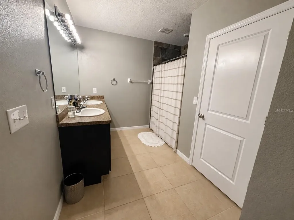 9902 SE 37th Terrace Belleview FL 34420