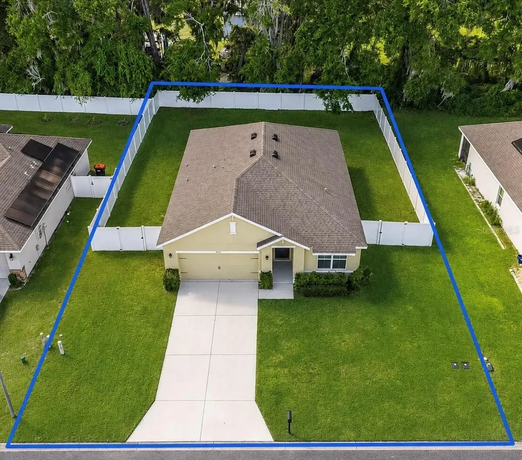 9902 SE 37th Terrace Belleview FL 34420