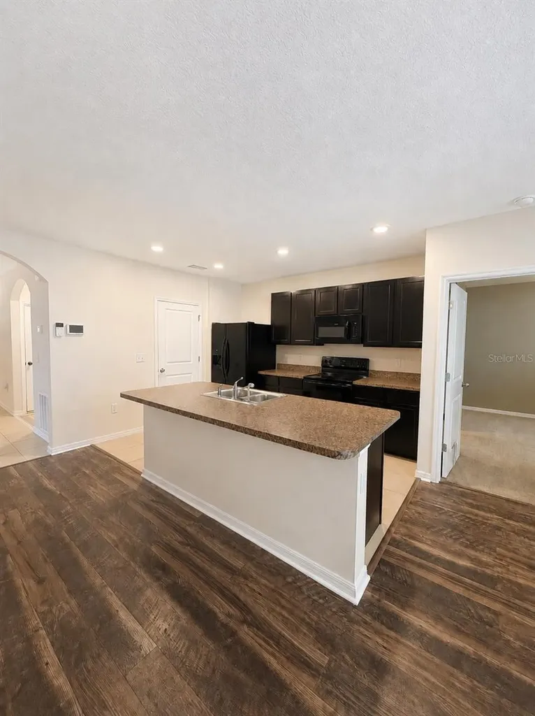 9902 SE 37th Terrace Belleview FL 34420
