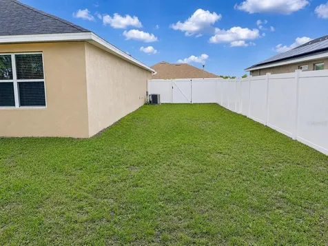 9902 SE 37th Terrace Belleview FL 34420