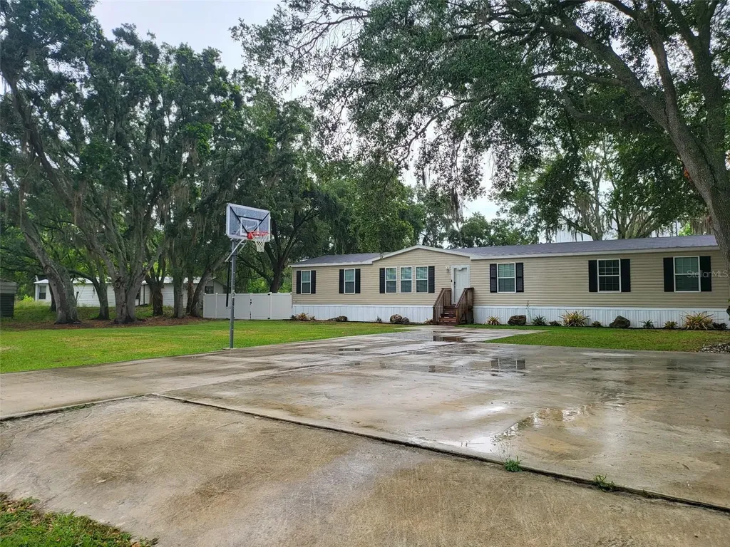 8915 Hammock Loop, Polk City, Fl 33868 Polk City FL 33868