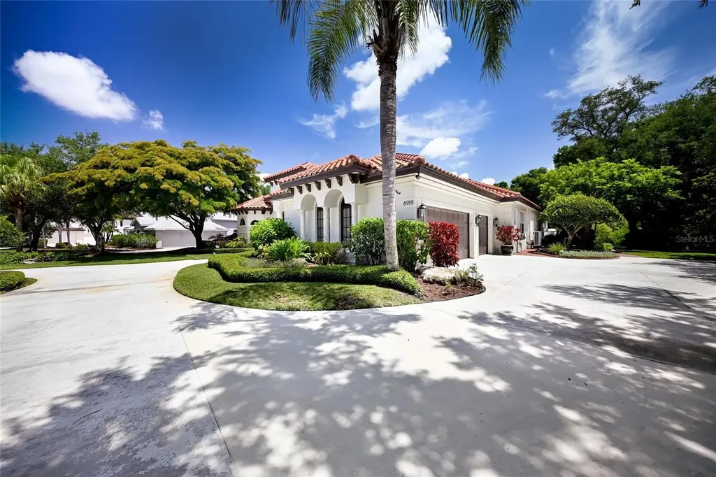 6919 Pine Valley Street Bradenton FL 34202