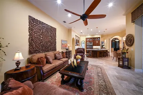6919 Pine Valley Street Bradenton FL 34202