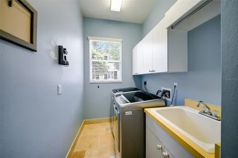 6919 Pine Valley Street Bradenton FL 34202