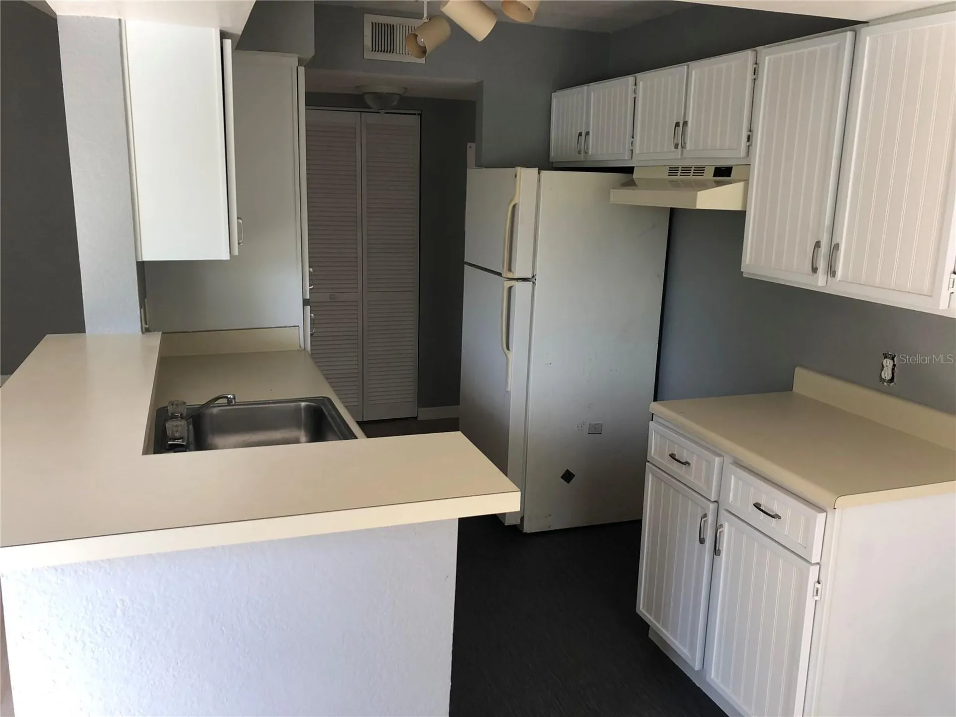 1037 S Hiawassee Road Orlando FL 32835