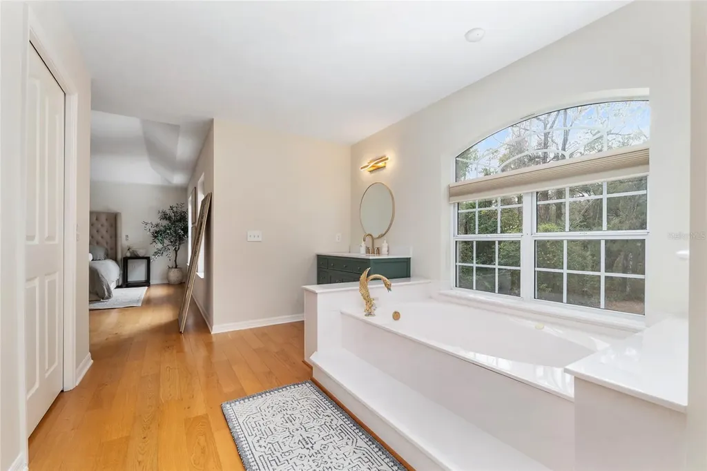 11121 NW 15th Place Gainesville FL 32606