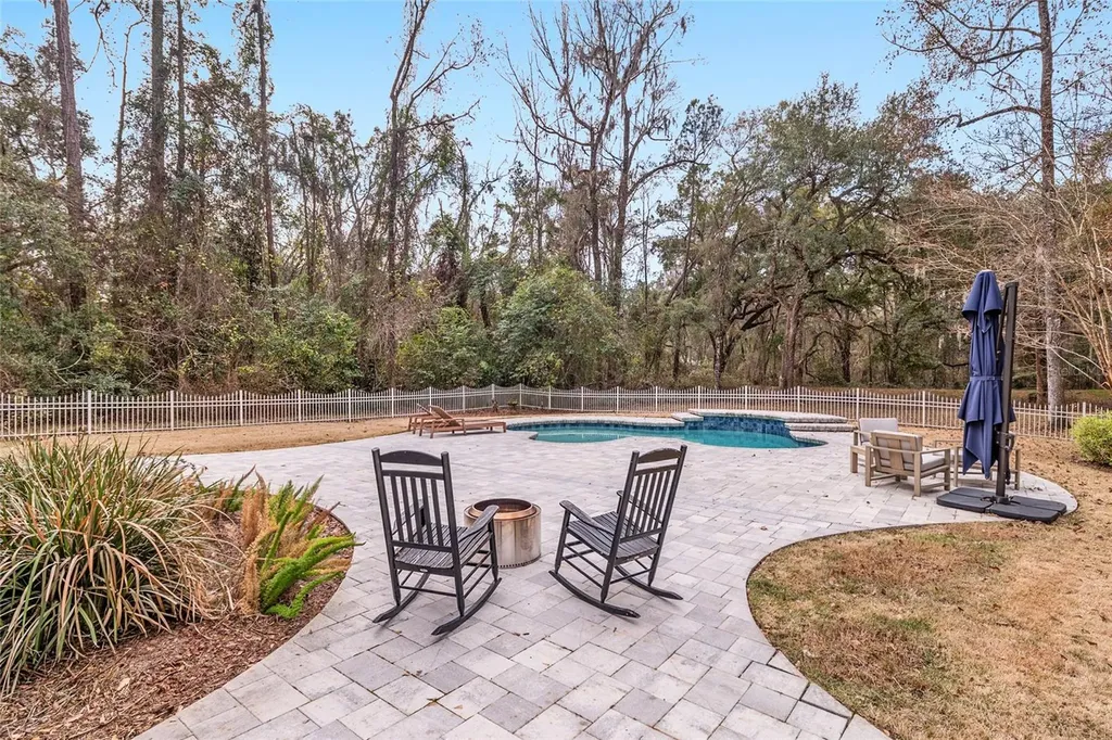11121 NW 15th Place Gainesville FL 32606