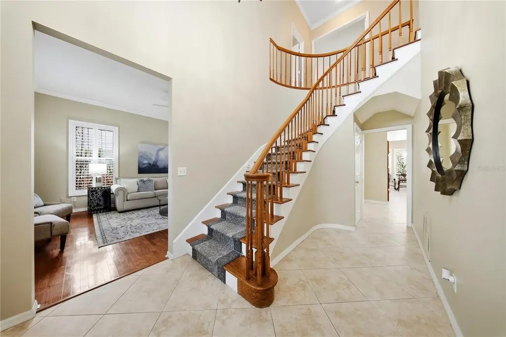 833 Marco Drive NE St Petersburg FL 33702