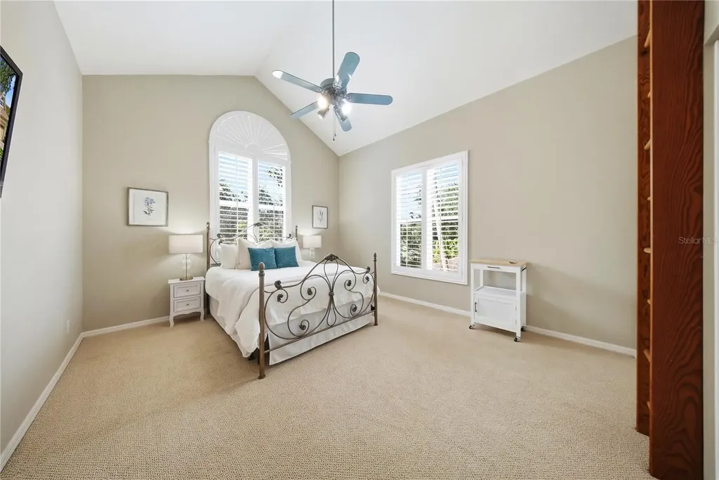 833 Marco Drive NE St Petersburg FL 33702