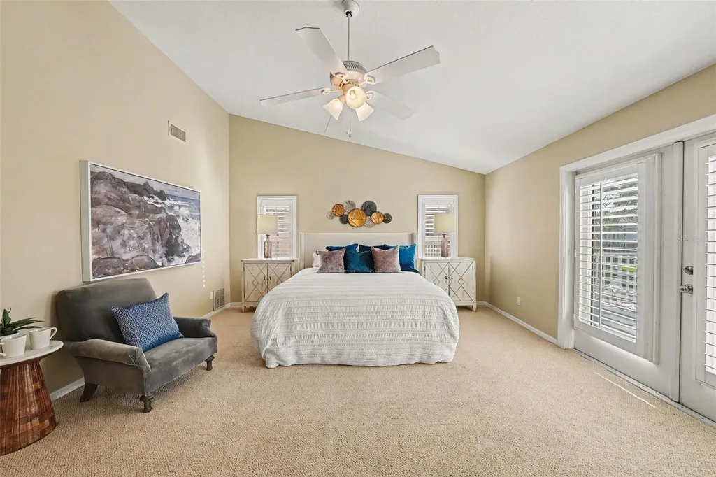 833 Marco Drive NE St Petersburg FL 33702