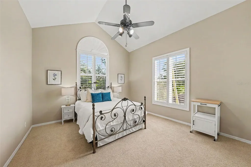 833 Marco Drive NE St Petersburg FL 33702