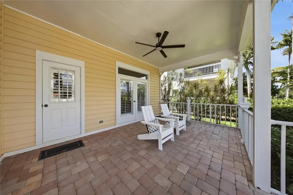 833 Marco Drive NE St Petersburg FL 33702