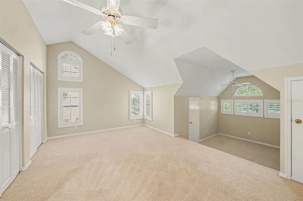833 Marco Drive NE St Petersburg FL 33702