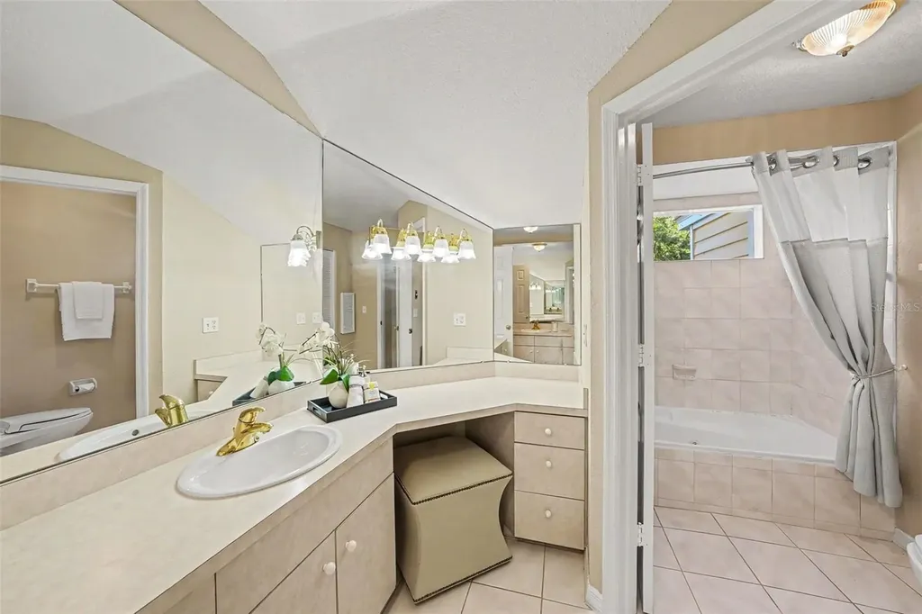 833 Marco Drive NE St Petersburg FL 33702