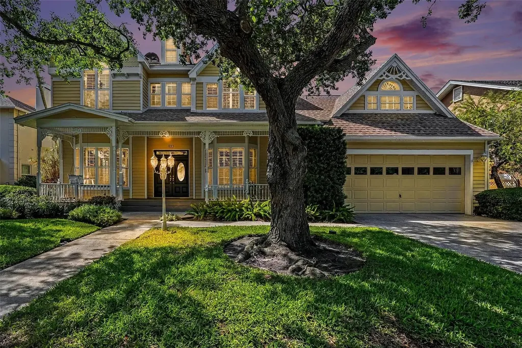 833 Marco Drive NE St Petersburg FL 33702