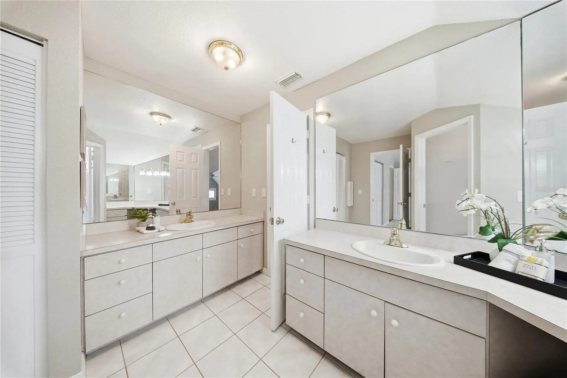 833 Marco Drive NE St Petersburg FL 33702