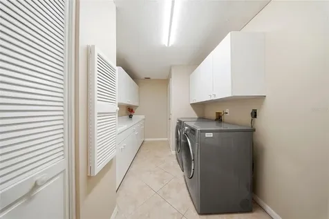 833 Marco Drive NE St Petersburg FL 33702