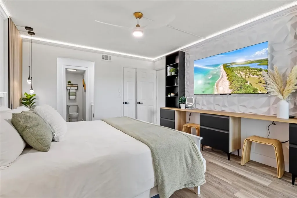 437 Cerromar Lane Venice FL 34293