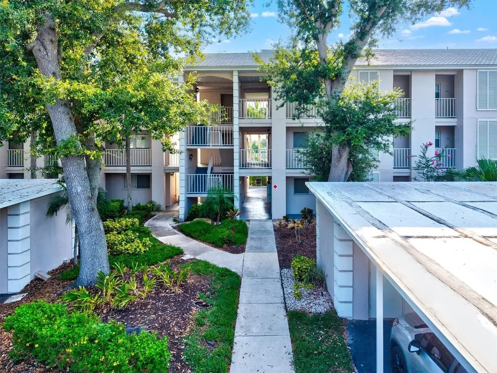 437 Cerromar Lane Venice FL 34293