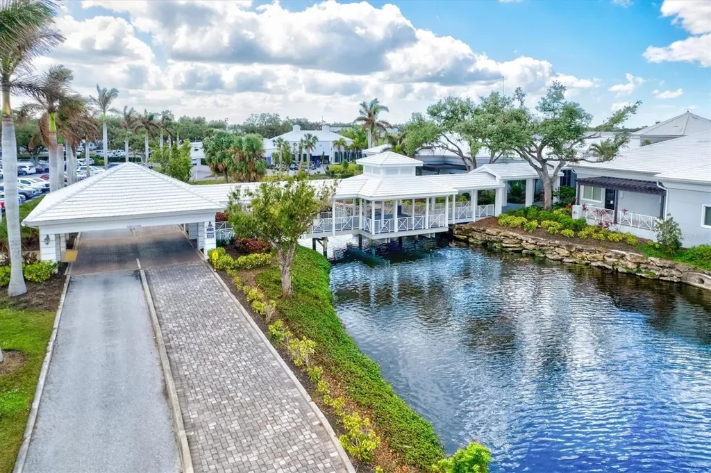 437 Cerromar Lane Venice FL 34293