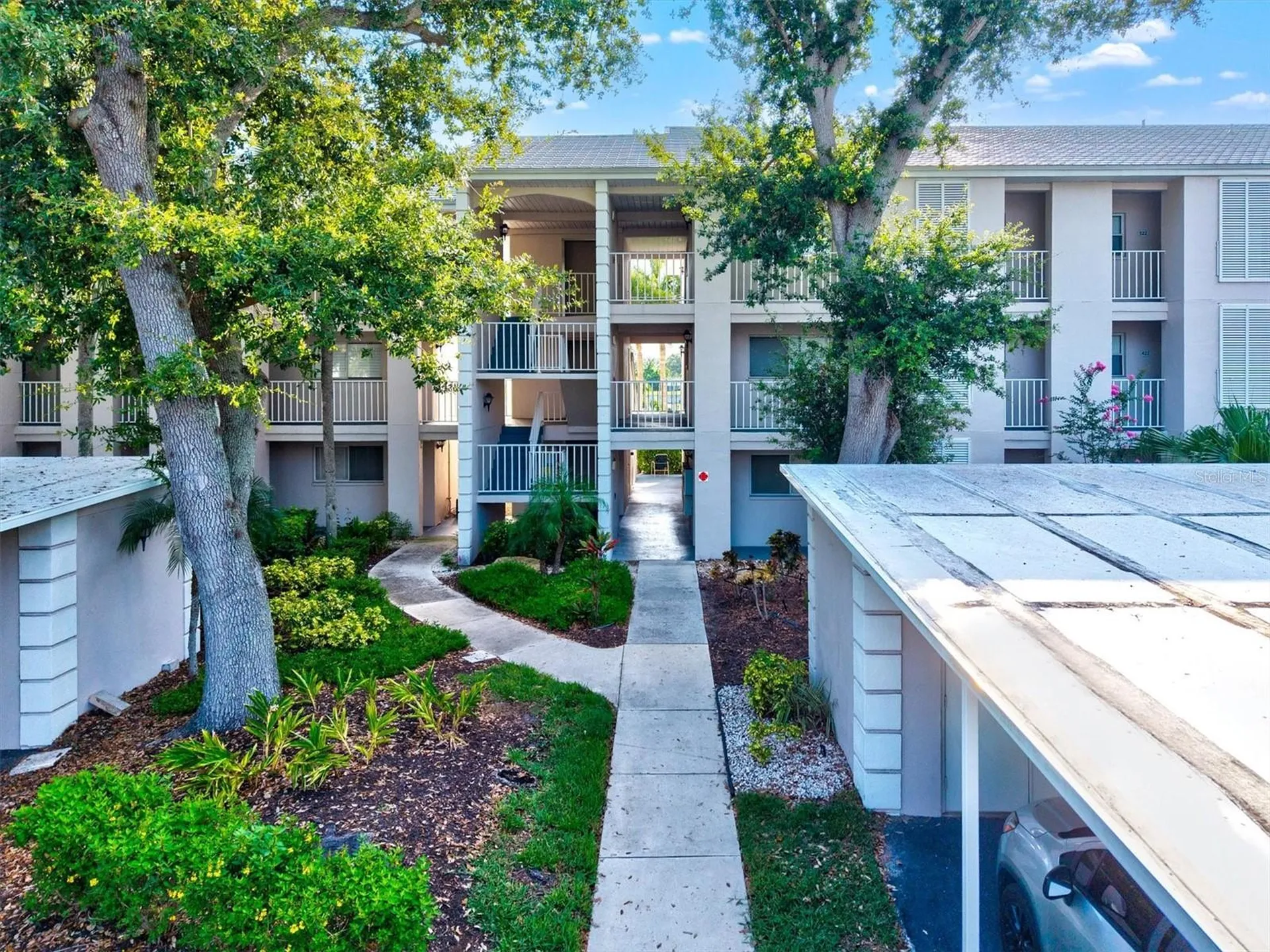 437 Cerromar Lane Venice FL 34293