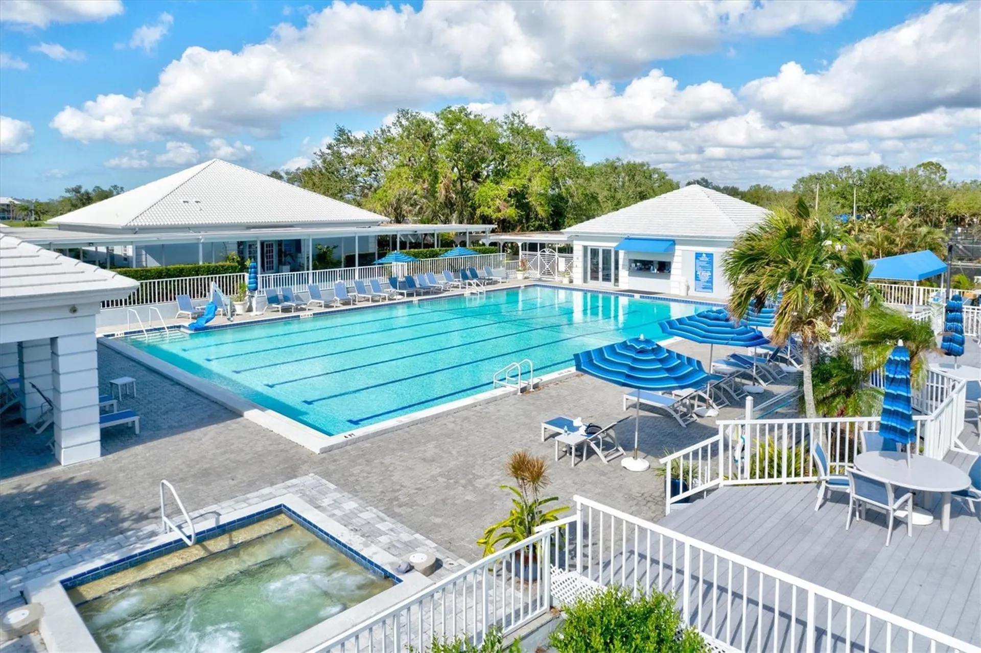 437 Cerromar Lane Venice FL 34293