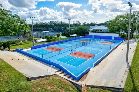 437 Cerromar Lane Venice FL 34293