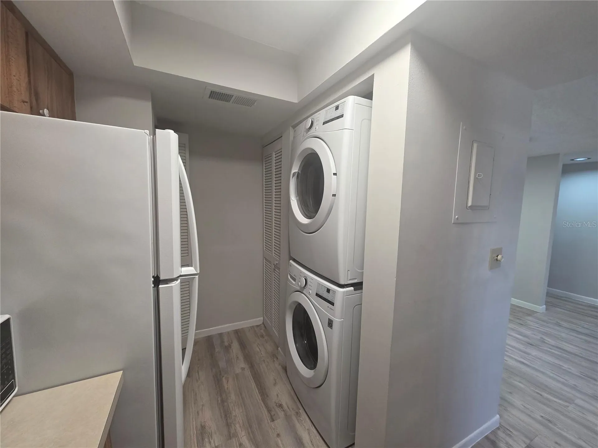 2583 Countryside Boulevard Clearwater FL 33761