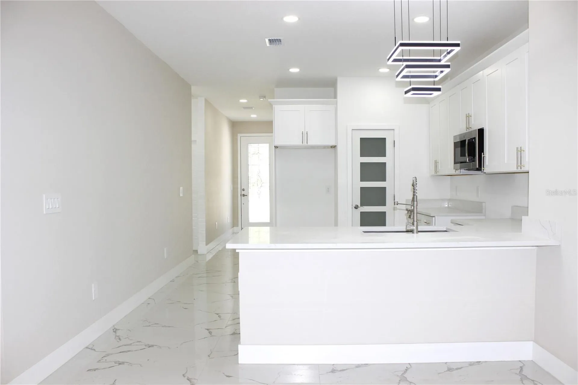 9304 N 18th Street Tampa FL 33612