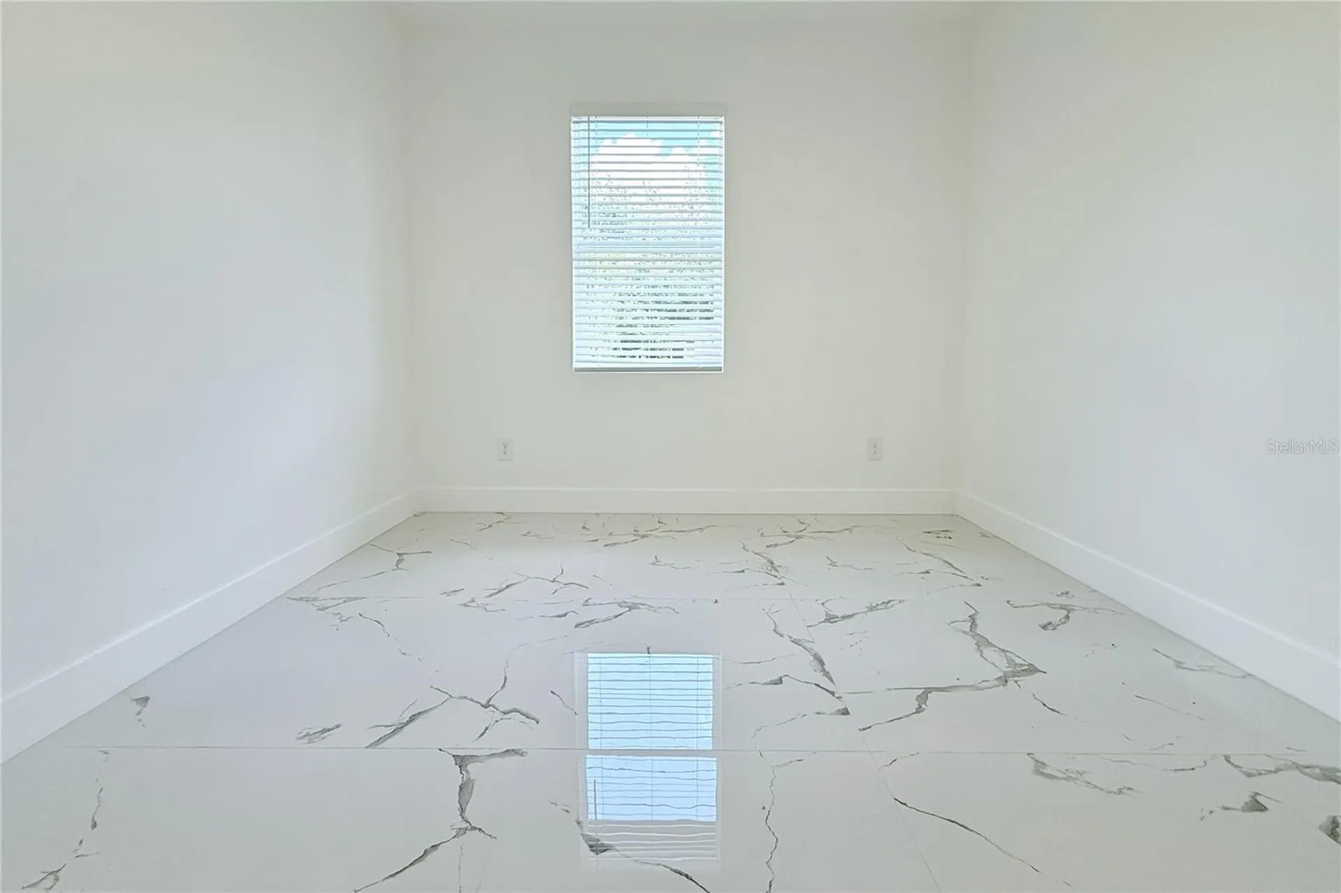 9304 N 18th Street Tampa FL 33612