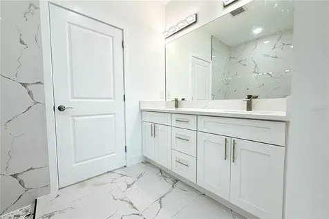 9304 N 18th Street Tampa FL 33612