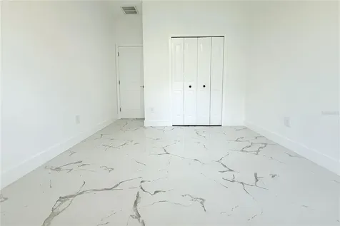 9304 N 18th Street Tampa FL 33612