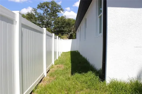 9304 N 18th Street Tampa FL 33612
