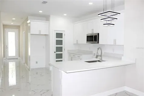 9304 N 18th Street Tampa FL 33612