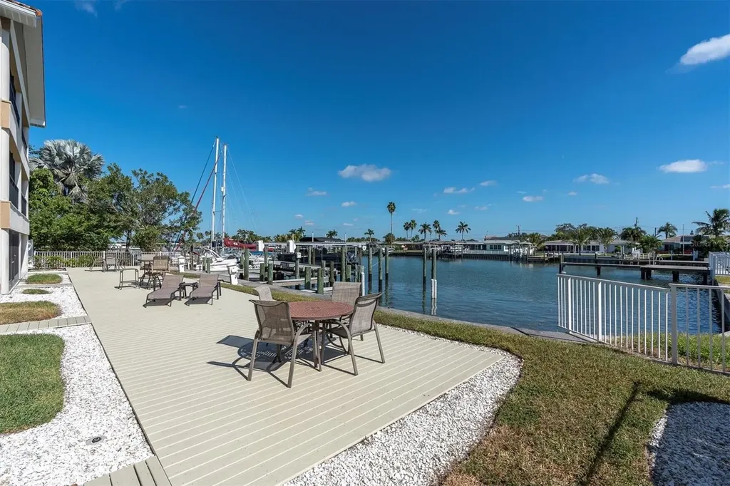 300 Capri Boulevard Treasure Island FL 33706