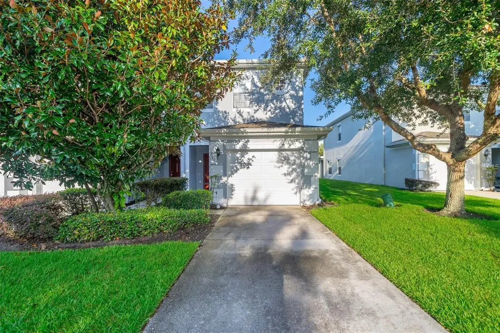 9400 Flowering Cottonwood Road Orlando FL 32832