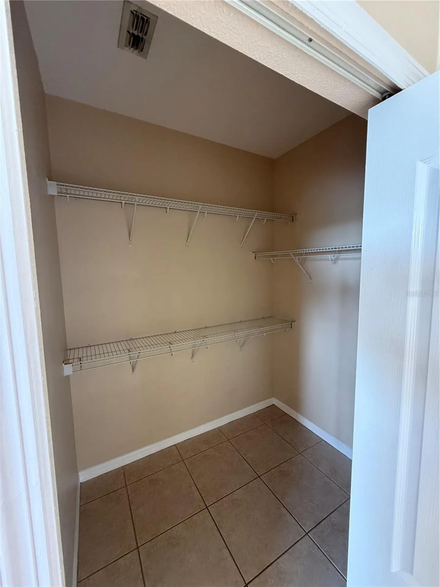 9400 Flowering Cottonwood Road Orlando FL 32832
