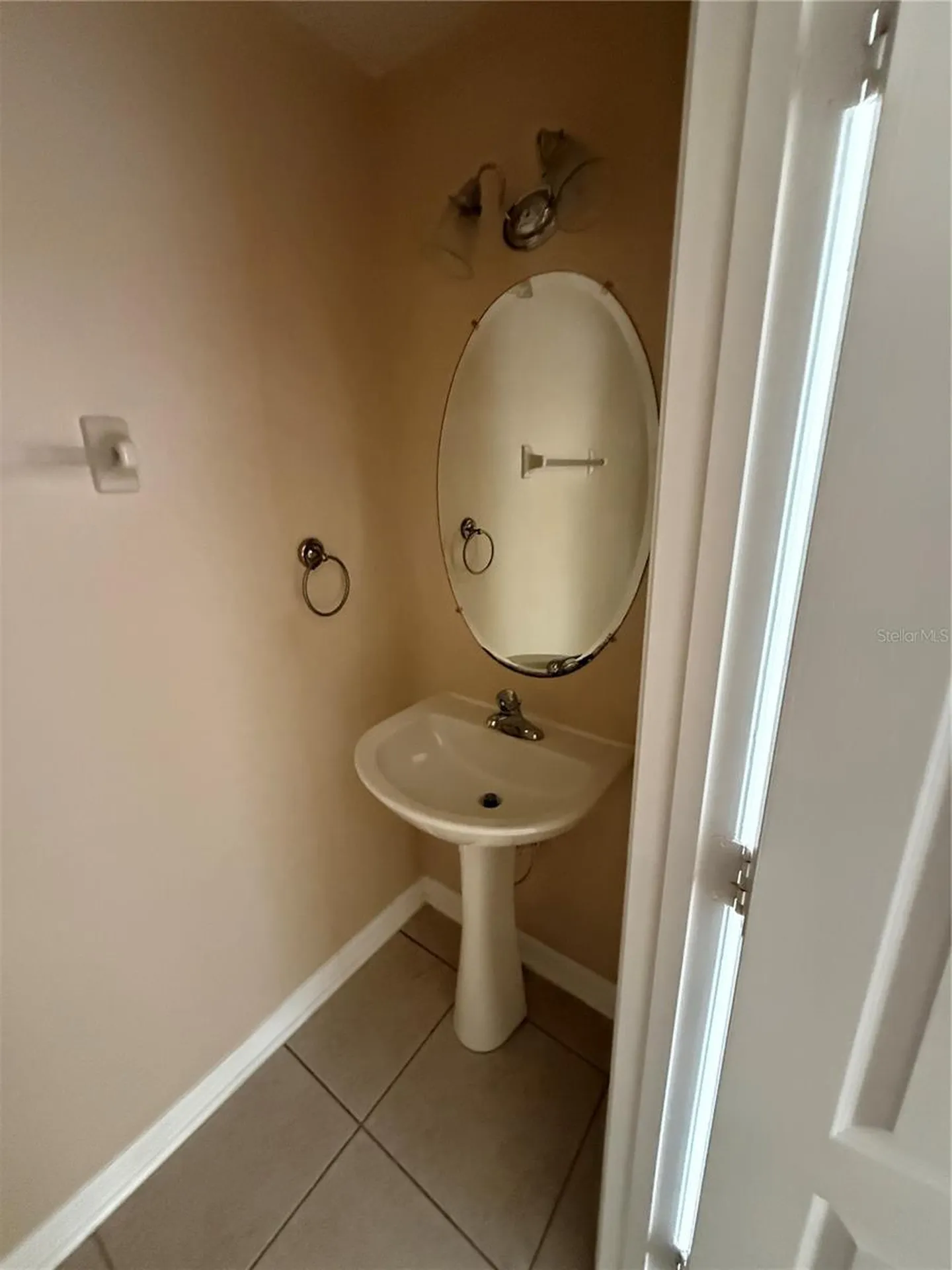 9400 Flowering Cottonwood Road Orlando FL 32832