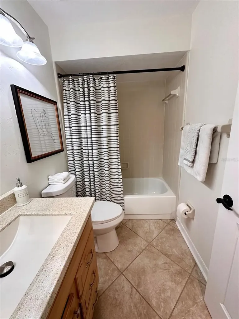 824 NW 124th Drive Newberry FL 32669