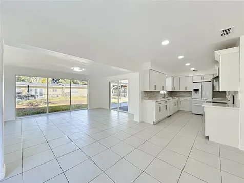 1510 Belmont Drive Orlando FL 32806