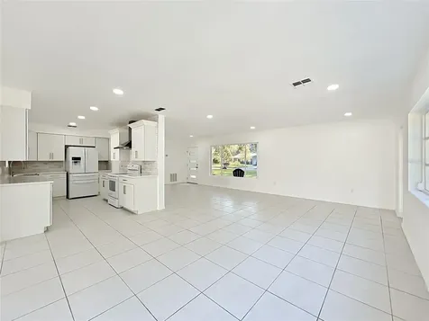 1510 Belmont Drive Orlando FL 32806