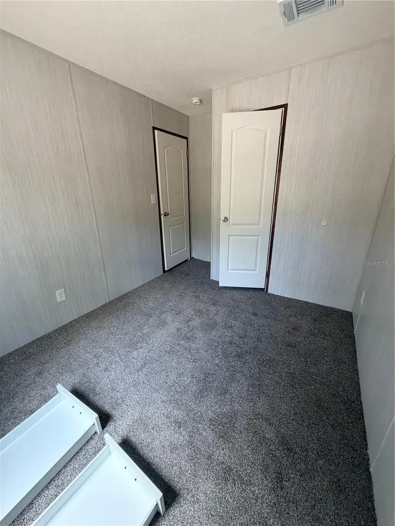 205 Hudson Street Interlachen FL 32148