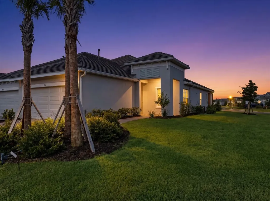 18137 Franklin Park Court Venice FL 34293
