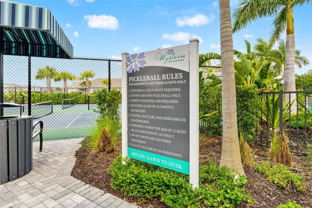 18137 Franklin Park Court Venice FL 34293